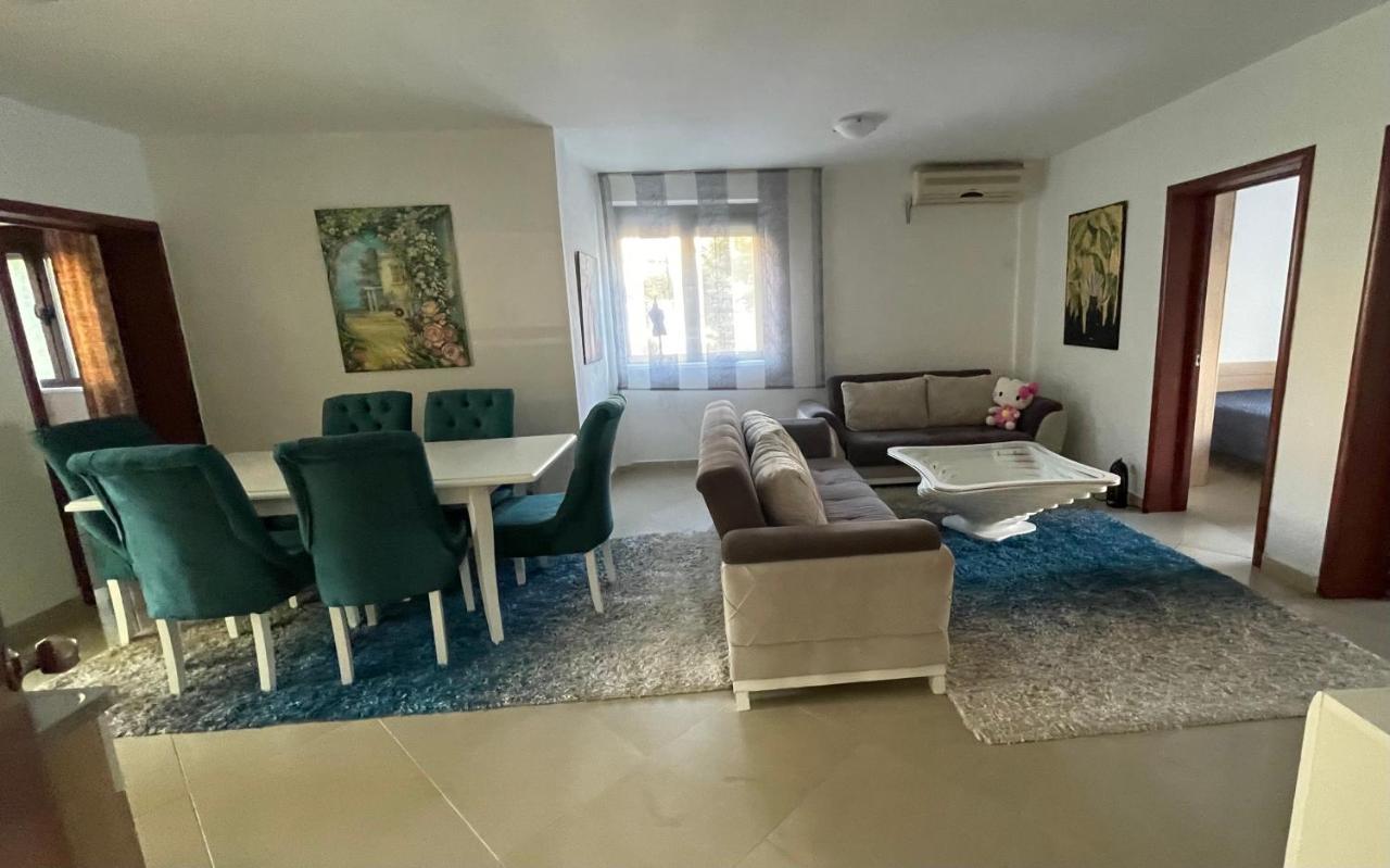 3 Bedroom Apartment With Pool Celuga Exterior foto
