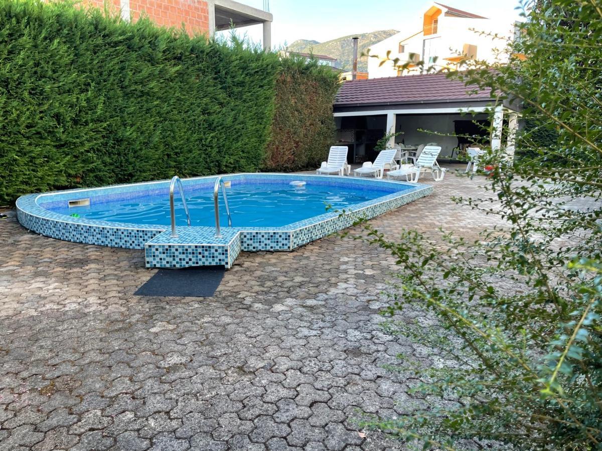 3 Bedroom Apartment With Pool Celuga Exterior foto