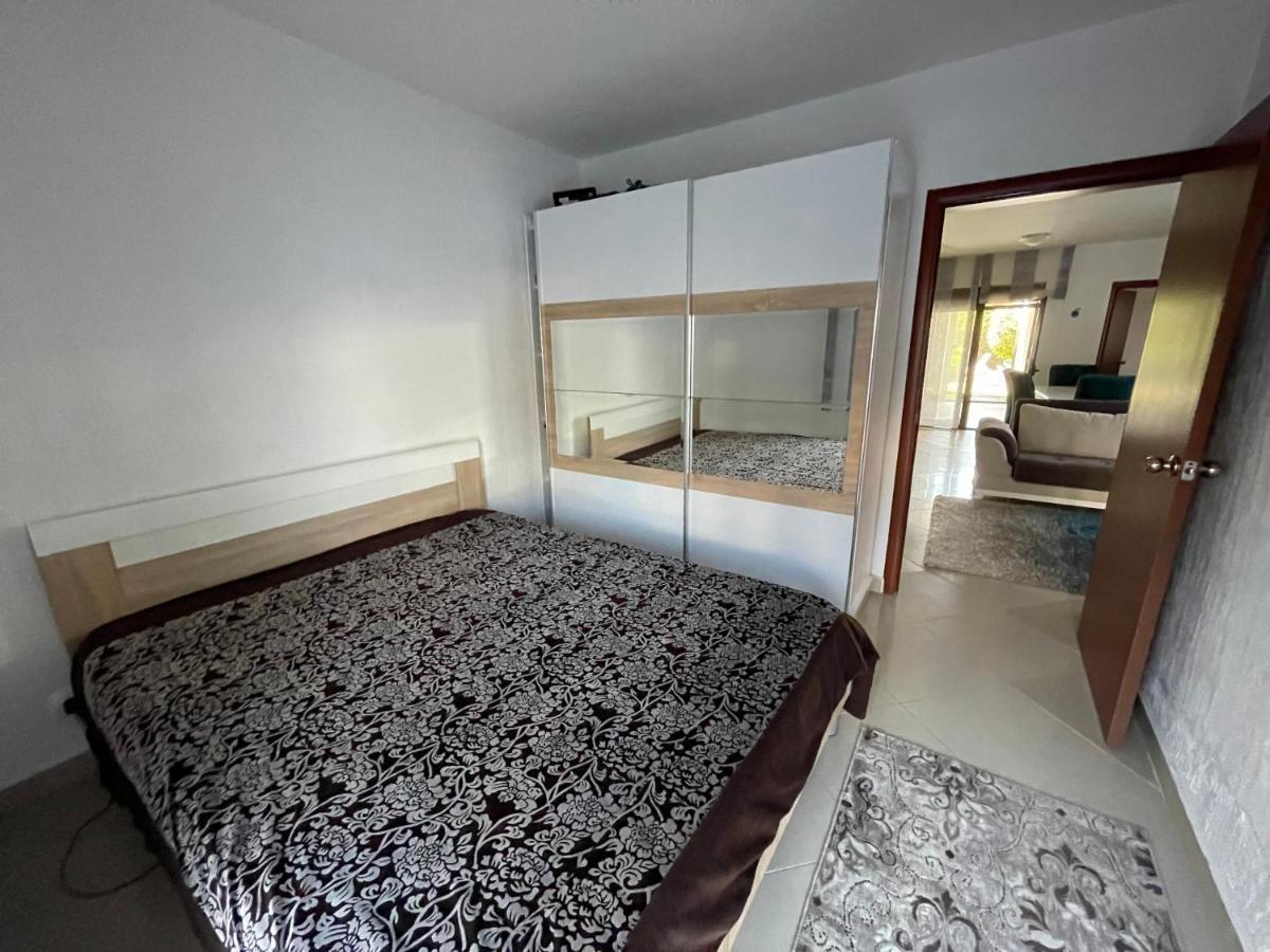 3 Bedroom Apartment With Pool Celuga Exterior foto