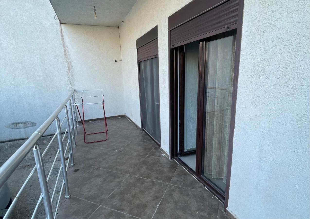 3 Bedroom Apartment With Pool Celuga Exterior foto