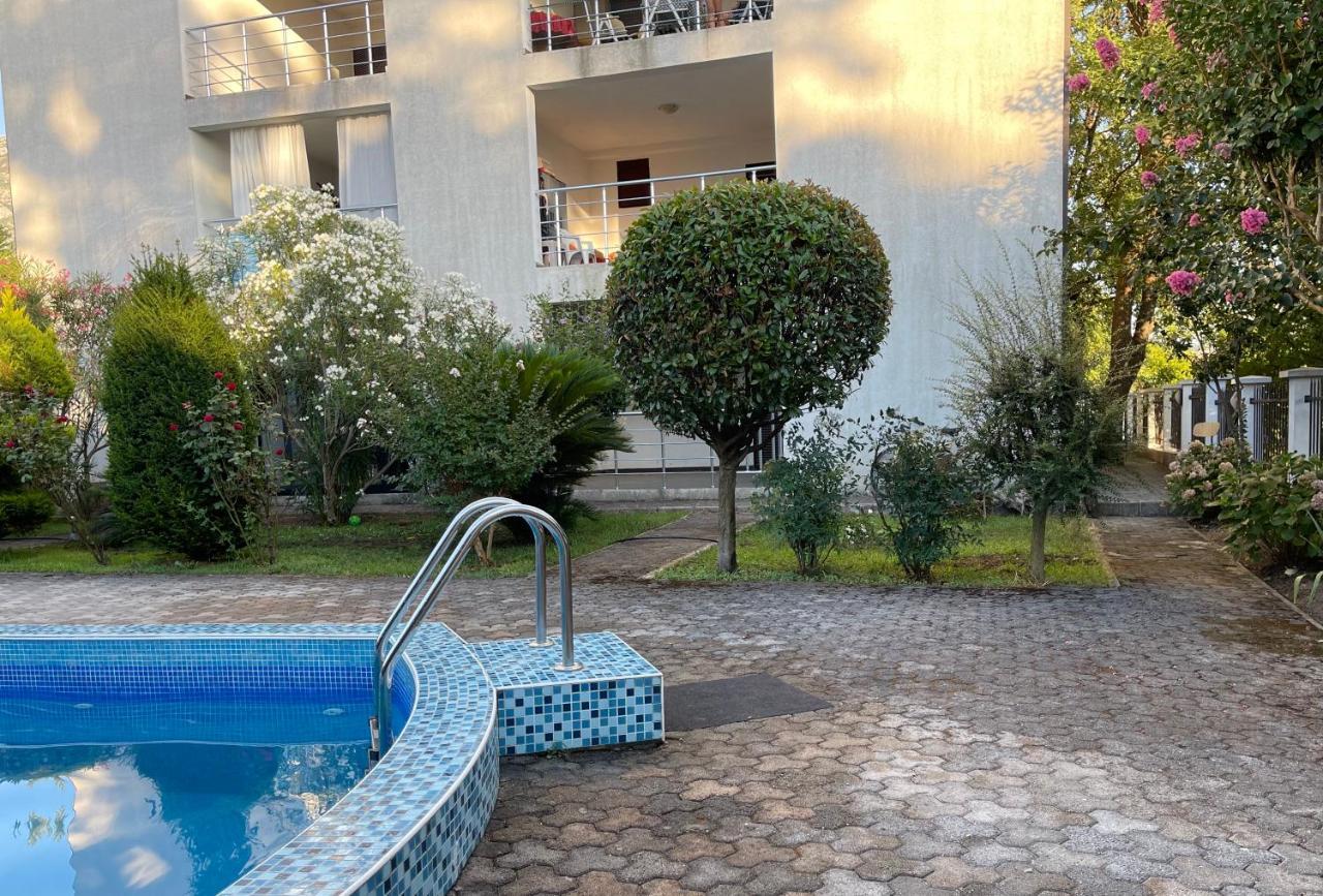 3 Bedroom Apartment With Pool Celuga Exterior foto